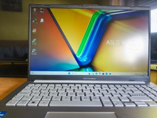 Asus Vivobook 15 Plata