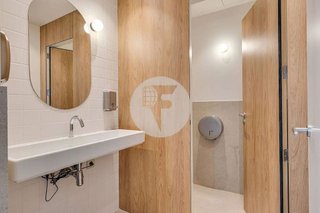 Oficina en alquiler en La Dreta de l'Eixample en Barcelona