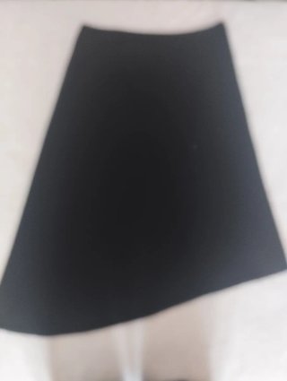 Falda Loreak Negra Talla 36, perfecto estado