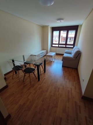 Piso en alquiler en Ciudad Naranco en Oviedo