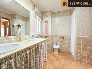 Chalet en venta en Núcleo Urbano en Chiclana de la Frontera