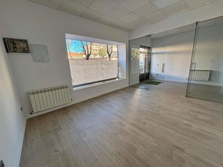 Local comercial en venta en San Antonio en Ávila