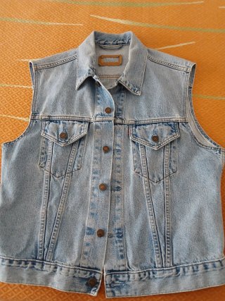 Chaleco Vaquero levi's hombre con Parche