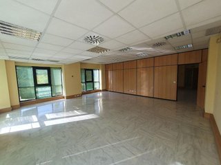 Oficina en venta en Triana Oeste en Sevilla