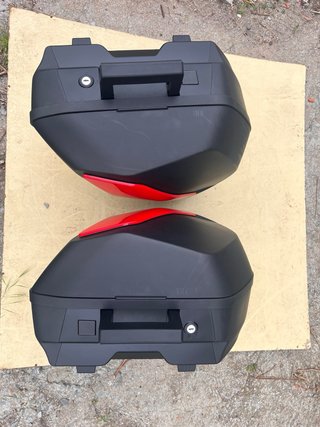 Tracer 9 GT Yamaha Maletas 900 9GT laterales 2021-