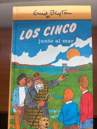 Los Cinco junto al mar y 11 títulos màs