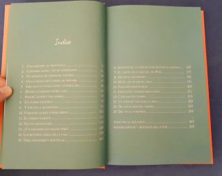 Entre botones e hilos. La Crisálida: La histori...