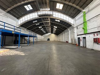 Nave industrial en alquiler en Centre en Hospitalet de Llobregat, L´