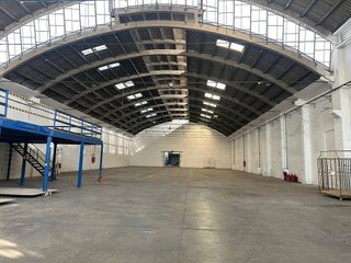 Nave industrial en alquiler en Centre en Hospitalet de Llobregat, L´