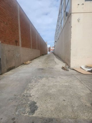 Nave industrial en alquiler en Almeda - El Corte Inglés en Cornellà de Llobregat