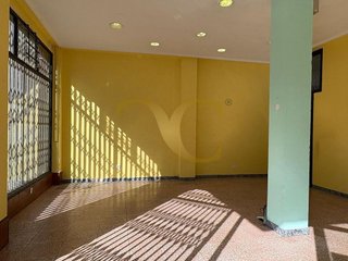 Local comercial en alquiler en Perchera en Gijón