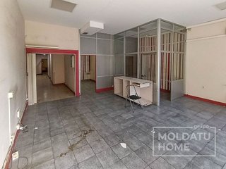 Local comercial en alquiler en San Pedro de Deusto-La Ribera en Bilbao