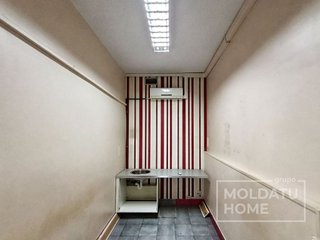 Local comercial en alquiler en San Pedro de Deusto-La Ribera en Bilbao