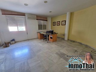 Nave industrial en alquiler en Centro en Jerez de la Frontera
