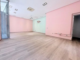 Local comercial en alquiler en Catarroja