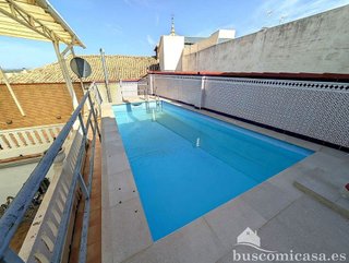 Chalet en venta en Linares