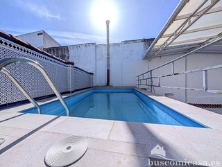 Chalet en venta en Linares