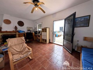 Chalet en venta en Linares