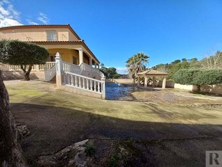 Chalet en venta en Zona Urbanizaciones en Alzira
