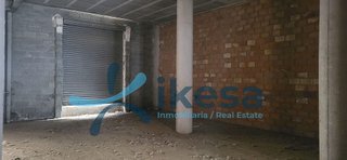 Local comercial en venta en Guadix
