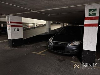 Garaje en venta en San Pedro de Deusto-La Ribera en Bilbao
