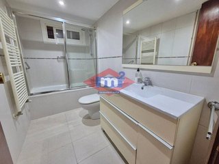 Piso en venta en O Berbés - Peniche en Vigo