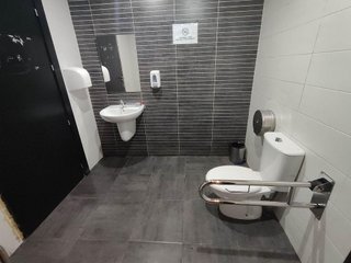 Local comercial en venta en Almansa