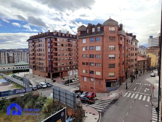 Piso en venta en Ciudad Naranco en Oviedo