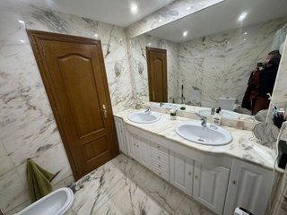 Piso en venta en Zona Avenida al Vedat en Torrent