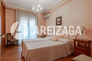 Piso en venta en Amara - Berri en San Sebastián-Donostia