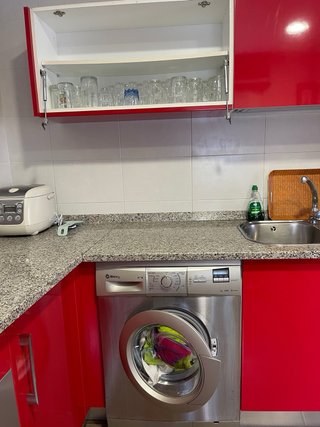Cocina completa modular roja