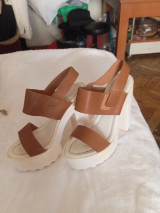 Sandalias de plataforma alta