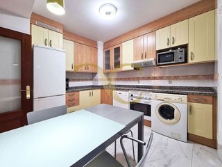 Piso en venta en Natahoyo en Gijón