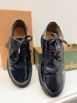 Zapato escolar Gorjla Talla 37 Negro