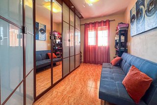 Piso en venta en El Ingenio en Almería