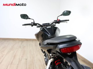 HONDA CB 125 R