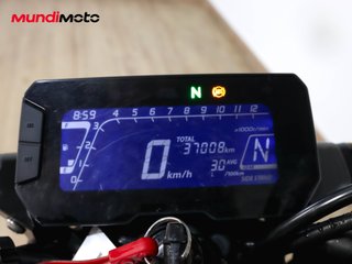 HONDA CB 125 R