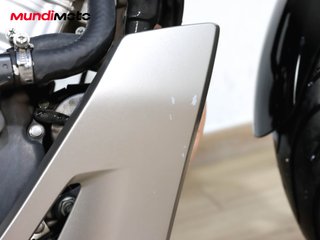 HONDA CB 125 R