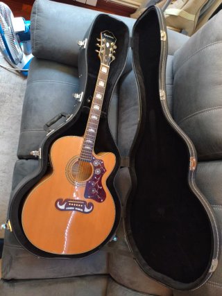 Estuche Guitarra Acústica Jumbo Negro