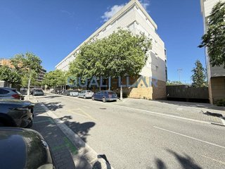Garaje en alquiler en Can Nadal - Falguera en Sant Feliu de Llobregat