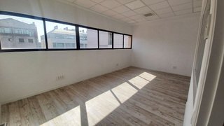 Oficina en alquiler en Simancas en Madrid