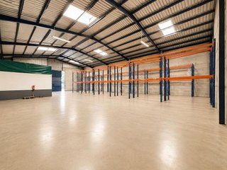 Nave industrial en alquiler en Plasencia