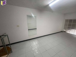 Local comercial en alquiler en Porriño (O)
