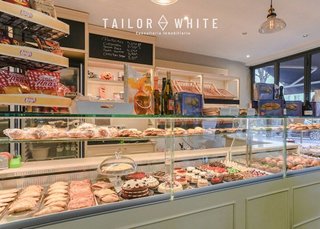 Local comercial en alquiler en Pinar del Rey en Madrid