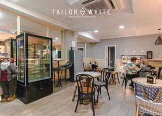 Local comercial en alquiler en Pinar del Rey en Madrid