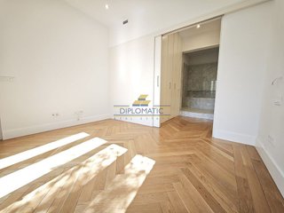 Piso en alquiler en Recoletos en Madrid