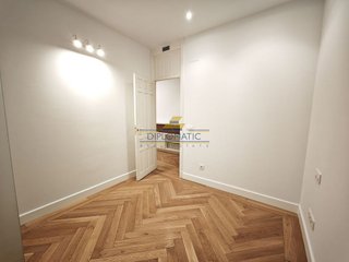 Piso en alquiler en Recoletos en Madrid