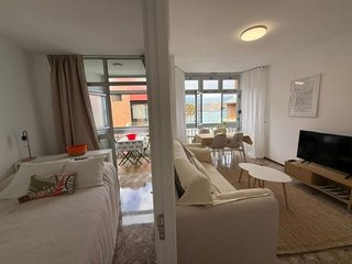Piso en alquiler en Santa Catalina - Canteras en Palmas de Gran Canaria(Las)