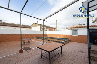 Casa pareada en venta en Zubia (La)