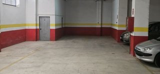 Garaje en venta en Teatinos en Málaga